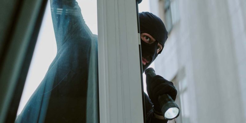 Proteggere casa ladri